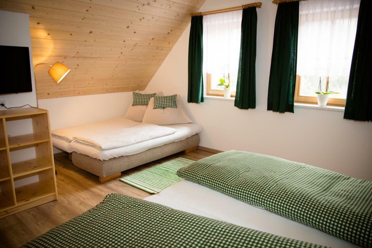 Ferienhaus Schleinzer Prebl Екстер'єр фото