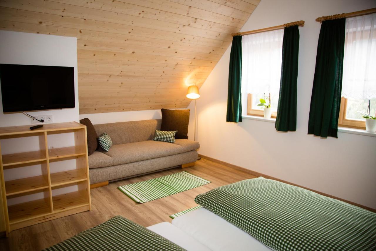 Ferienhaus Schleinzer Prebl Екстер'єр фото